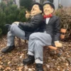 Laurel en Hardy op bankje - Afbeelding 3