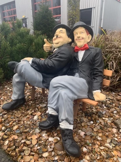 Laurel en Hardy op bankje - Afbeelding 3